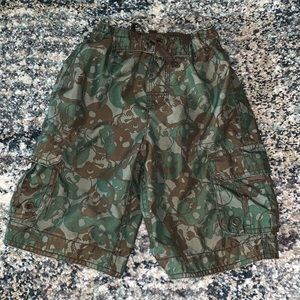 Wave One Skull Camo Boys 4/5 Pre owned